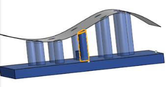 Exemple d'Extrusion Jusqu'au prochain, avec sélection de Réappliquer les fonctions